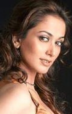 Актриса Гаятри Джоши - фильмография. Биография, личная жизнь и фото Гаятри Джоши.