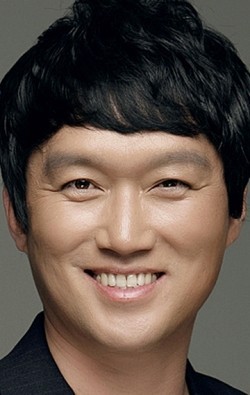 Актер Ко Мён Хван - фильмография. Биография, личная жизнь и фото Ко Мён Хван.
