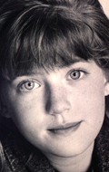 Актриса Хэйли Джонсон - фильмография. Биография, личная жизнь и фото Хэйли Джонсон.