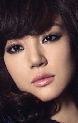 Актриса Им Су-джон - фильмография. Биография, личная жизнь и фото Им Су-джон.