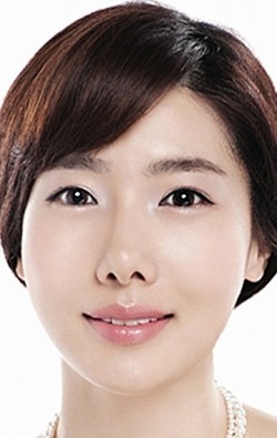 Актриса Ким Хе Джин - фильмография. Биография, личная жизнь и фото Ким Хе Джин.