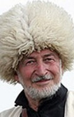 Актер Мухтарбек Кантемиров - фильмография. Биография, личная жизнь и фото Мухтарбек Кантемиров.