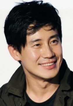 Актер Щин Ха-гюн - фильмография. Биография, личная жизнь и фото Щин Ха-гюн.