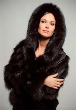 Ирина Безрукова - лучшая фотография в биографии и фильмографии.