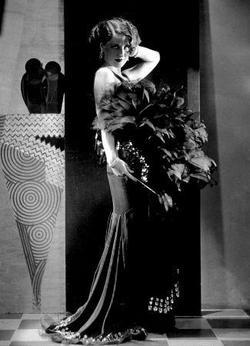 Норма Ширер - лучшая фотография в биографии и фильмографии.