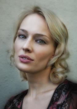 Екатерина Маликова - лучшая фотография в биографии и фильмографии.