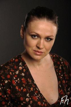 Юлия Полынская - лучшая фотография в биографии и фильмографии.