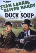 Фильмография Стюарт Холмс - лучший фильм Утиный суп.