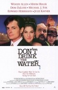 Фильм Не пей воду : актеры, трейлер и описание.